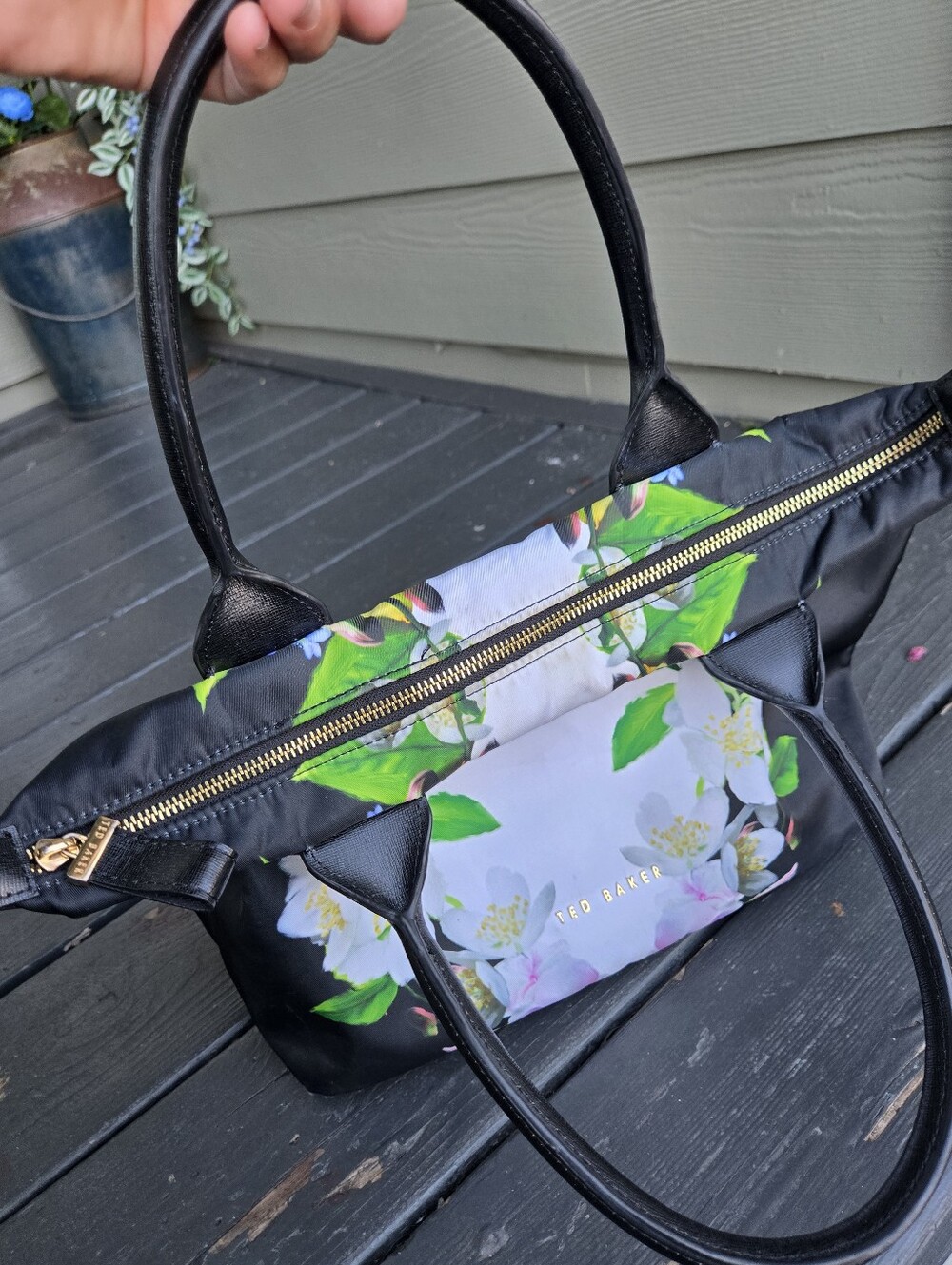 Ted Baker Floral Weekender Bag - Picture 12 of 14